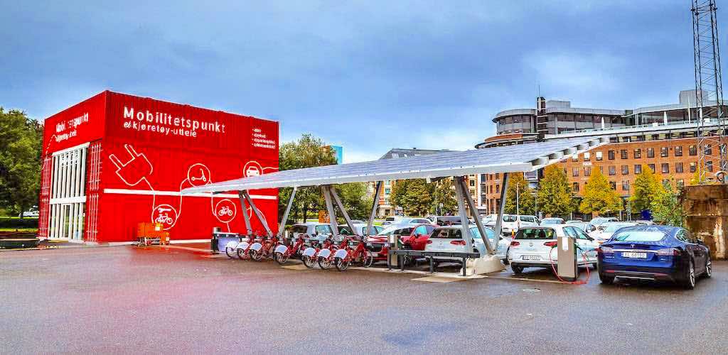 Pensilsole Maxi GB Mobility Hub Electric Car Scooter Bike Charging Carport Solar Power