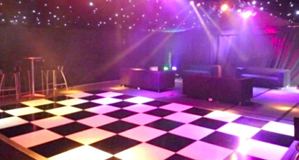 Snap clip event dance floor